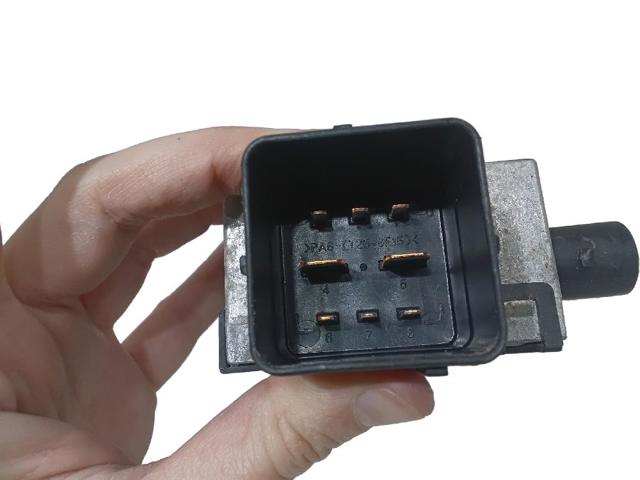 Relê das velas de incandescência Mazda CX-3 DK