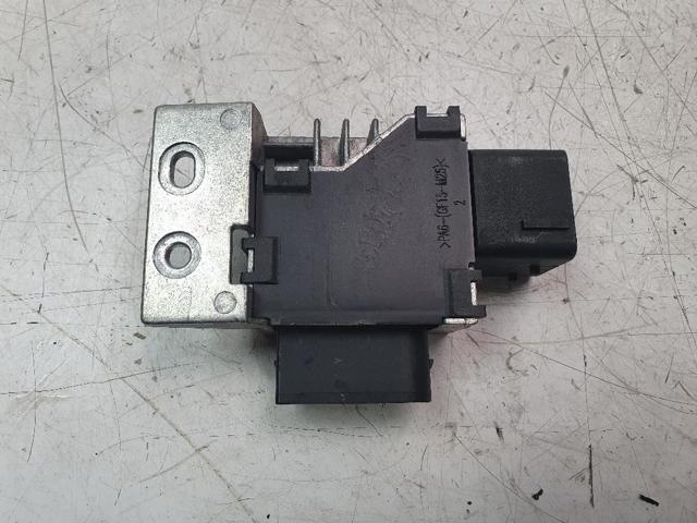 Relê das velas de incandescência Mazda CX-3 DK