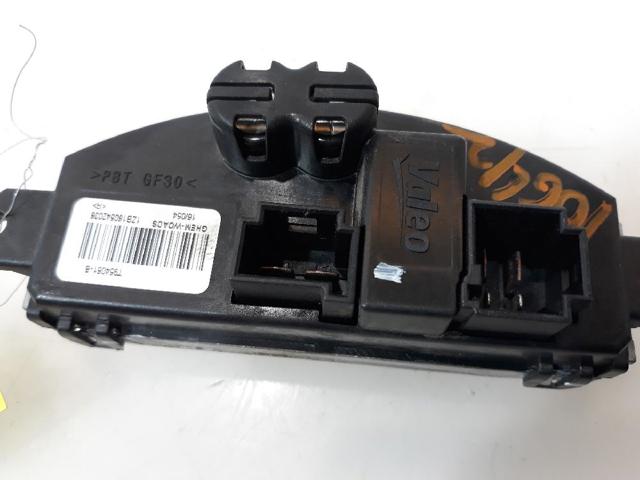 RENAULT 271505535R Резистор печки в наличии Житомир