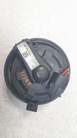 RENAULT 272102762R Вентилятор печки в наличии Ровно