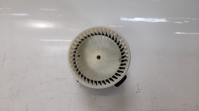 Motor calefaccion para dacia duster 1.5 dci k9k r8 | 272106020R