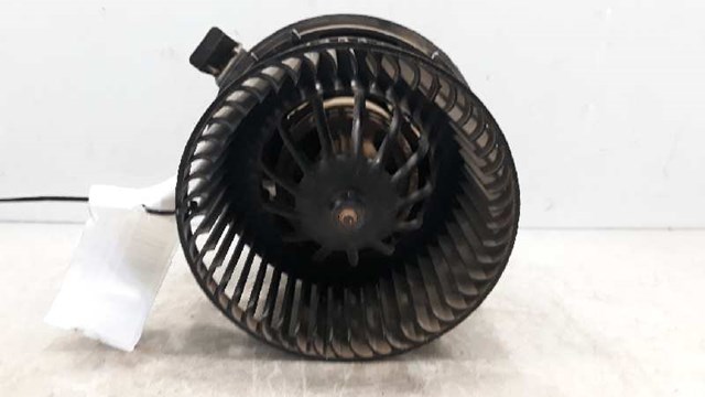 RENAULT 272106020R Вентилятор печки в наличии Киев