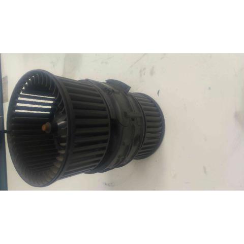 272108241R RENAULT Вентилятор печки купить в Кривой Рог