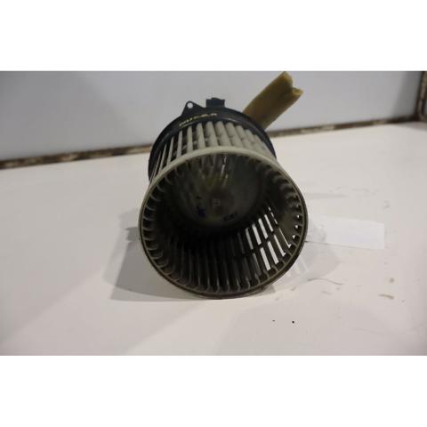 272261HB0A NISSAN Вентилятор печки купить в Украина