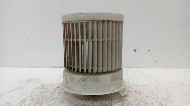 Motor de ventilador de forno (de aquecedor de salão) 272264BG0B NISSAN