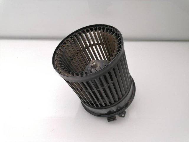 Motor de ventilador de forno (de aquecedor de salão) 272264EM0A NISSAN