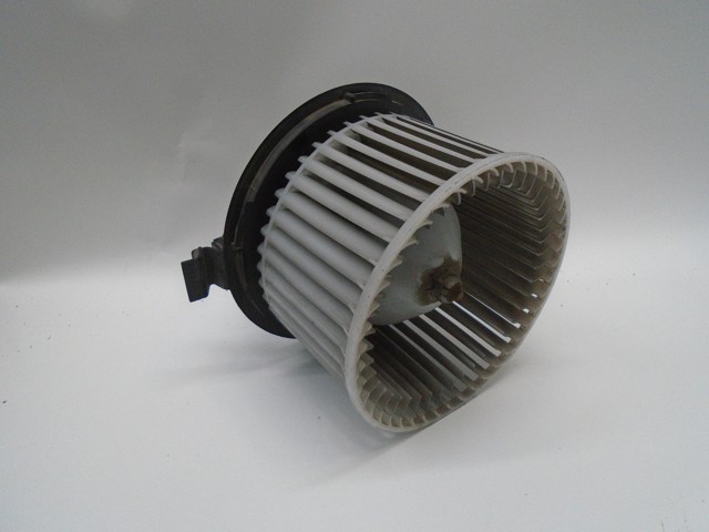 Motor de ventilador de forno (de aquecedor de salão) 27226EE91B Nissan