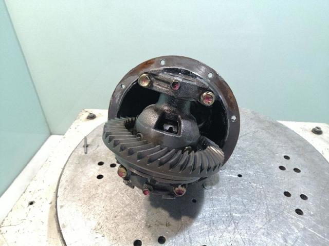 2745068D00 SUZUKI купить в Харьков