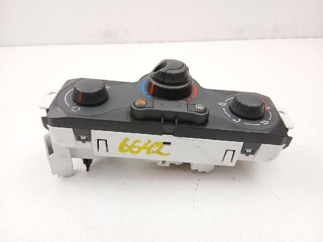 275100550R RENAULT Блок управления кондиционером купить в Николаев