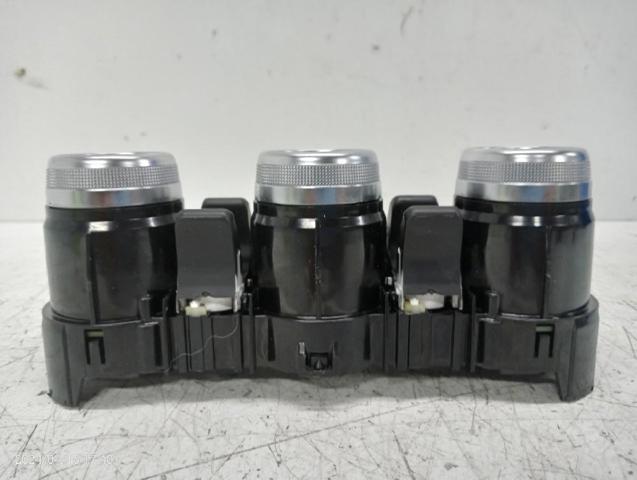 RENAULT 275105451R в наличии Одесса