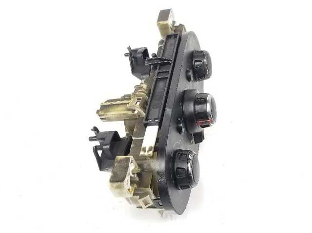 Unidade de controlo dos modos de aquecimento/condicionamento Renault LOGAN 2 L52