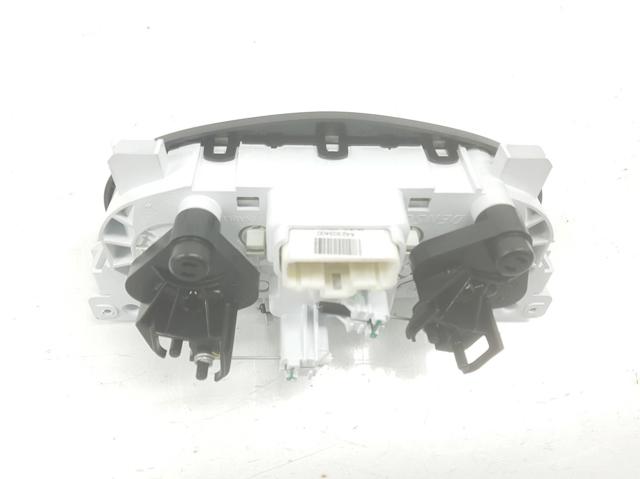 Unidade de controlo dos modos de aquecimento/condicionamento Renault LOGAN 2 L52