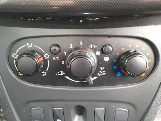 Unidade de controlo dos modos de aquecimento/condicionamento Renault SANDERO 2