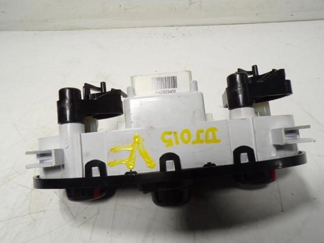 Unidade de controlo dos modos de aquecimento/condicionamento Renault LOGAN 2 L52