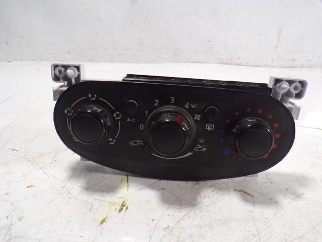 Unidade de controlo dos modos de aquecimento/condicionamento Renault LOGAN 2 L52