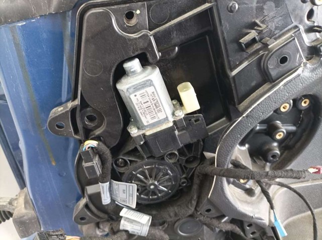 BMW 2753722 в наличии Павлоград
