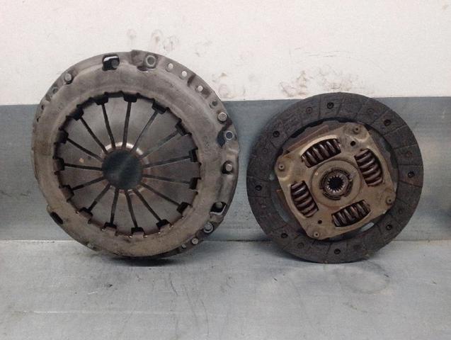 Kit de embraiagem (3 peças) 2755904 Ford