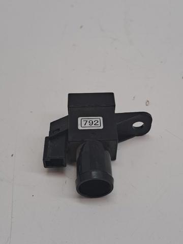 Sensor de temperatura de ar no salão Nissan Navara D23, D23T
