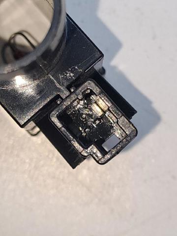 Sensor de temperatura de ar no salão Nissan Navara D23, D23T