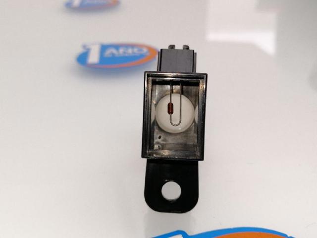 Sensor de temperatura de ar no salão Nissan Navara D23, D23T