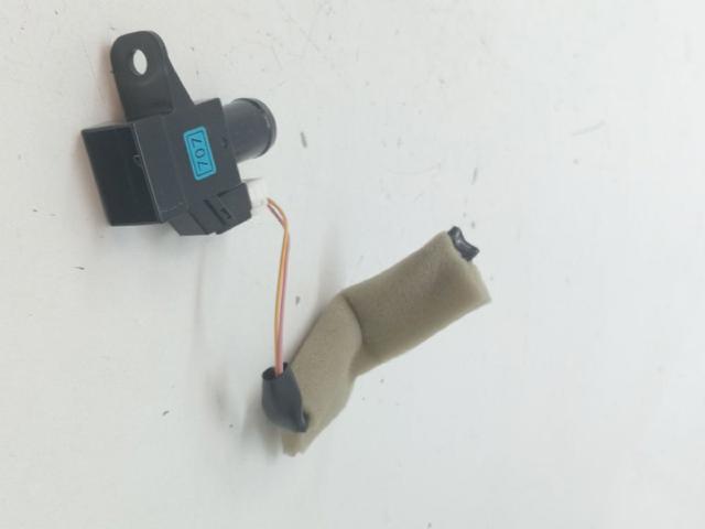 Sensor de temperatura de ar no salão Nissan Navara D23, D23T