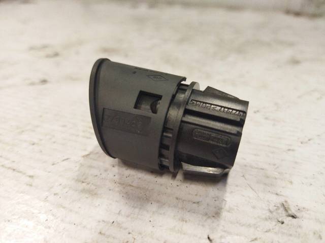 RENAULT 2793402 Кнопка запуска двигателя в наличии Киев
