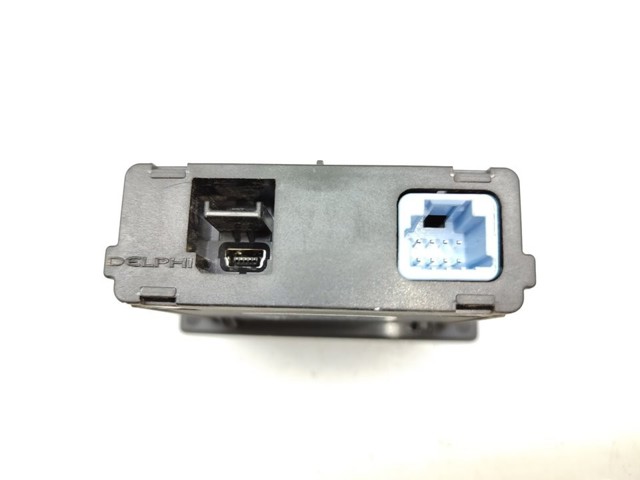RENAULT 280231553R USB-разветвитель в наличии Запорожье