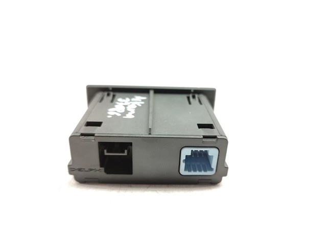RENAULT 280231553R USB-разветвитель в наличии Хмельницкий