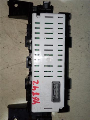 280340001R RENAULT Дисплей многофункциональный купить в Черновцы