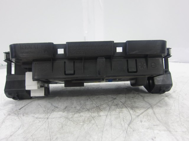 RENAULT 280380578R в наличии Черновцы