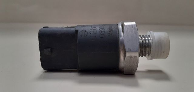 Sensor de pressão para renault megane i 1.9 dci (ba05, ba1f) f9q k7 0281002405