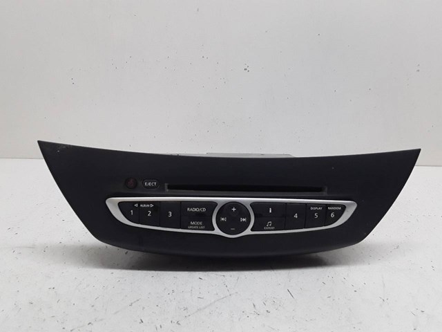281150004R RENAULT Магнитола (радио AM/FM) купить в Харьков