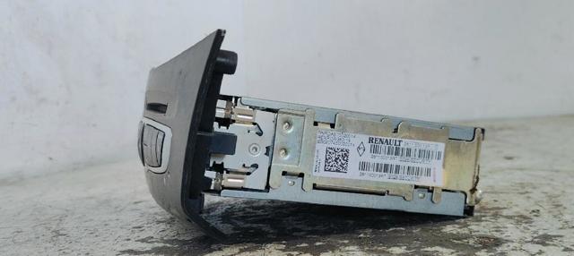 281150013R RENAULT Магнитола (радио AM/FM) купить в Харьков