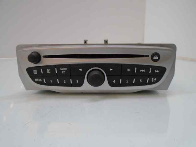 Sistema de áudio/rádio CD para Renault Megane III Fastback (BZ0/1_) (2009-...) 1.5 DCI (BZ09,BZ0D) K9K636K9K836K9K837K9K846 281150023R