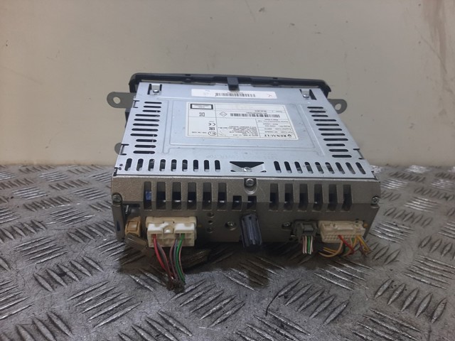 RENAULT 281150954R Магнитола в наличии Ирпень