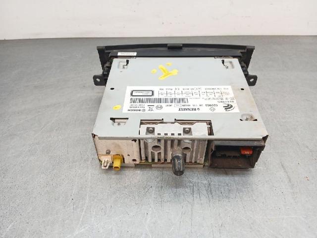 RENAULT 281151952R Магнитола в наличии Черновцы