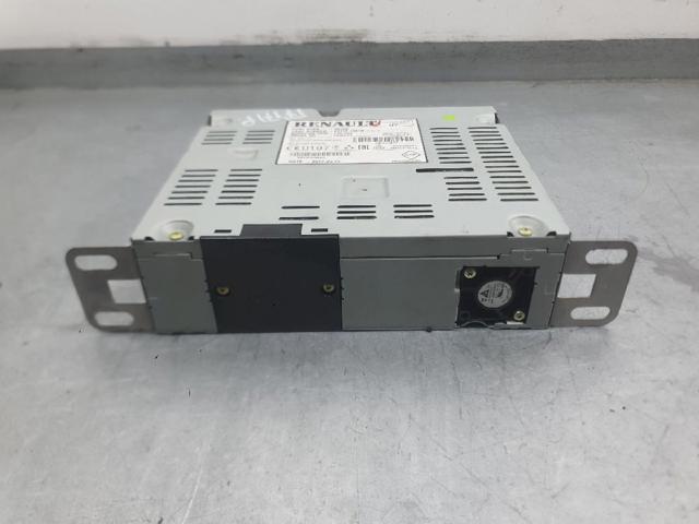 RENAULT 281151981R Магнитола в наличии Тернополь