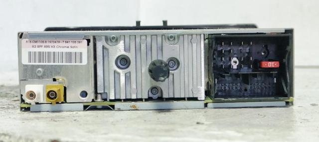 281153051R RENAULT Магнитола (радио AM/FM) купить в Ужгород