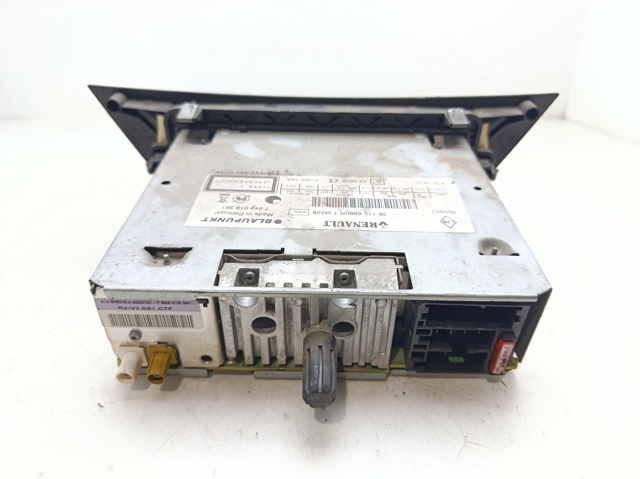 281156980R RENAULT Магнитола (радио AM/FM) купить в Каменское
