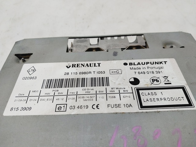 281156980R RENAULT Магнитола (радио AM/FM) купить в Черновцы