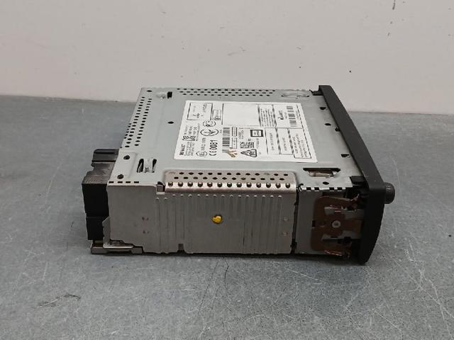 281156989R RENAULT Магнитола (радио AM/FM) купить в Киев