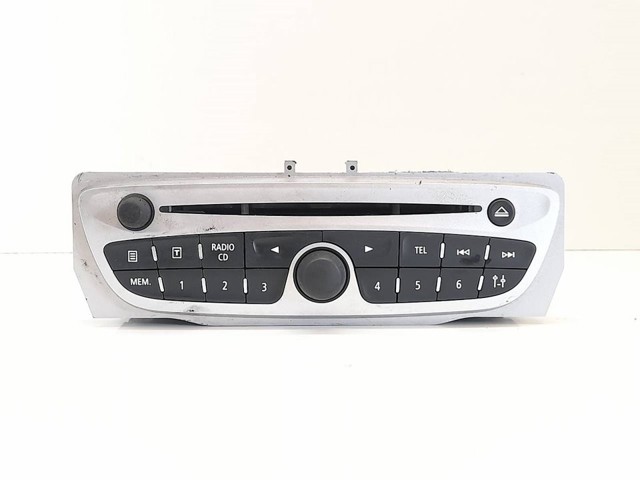 281157550R Магнитола (радио AM/FM) купить Николаев