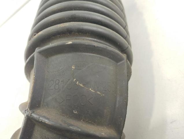 281381M250 HYUNDAI Патрубок воздушный, выход воздушного фильтра купить в Киев