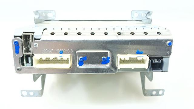 28185BV80A Магнитола (радио AM/FM) купить Черновцы