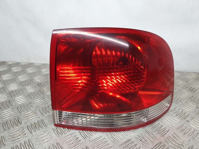 28258002 VAG Фонарь задний правый внешний купить в Чернигов