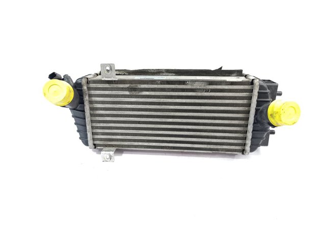 282712A440 HYUNDAI Радиатор интеркуллера купить в Ирпень