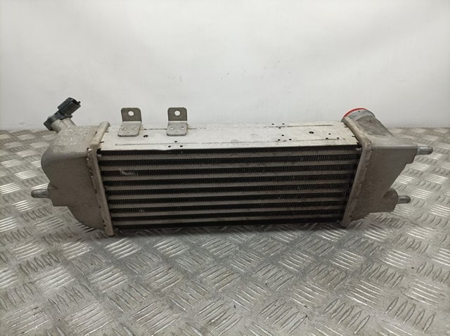 282712A610 HYUNDAI Радиатор интеркуллера купить в Черкассы