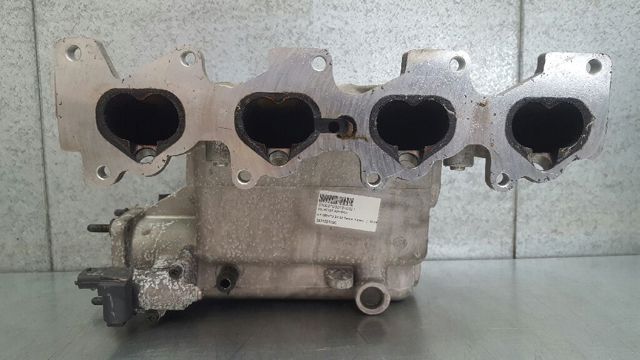 HYUNDAI 2831023890 Коллектор впускной в наличии Полтава