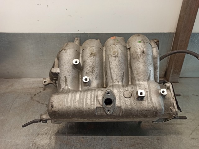 HYUNDAI 2831038304 Коллектор впускной в наличии Харьков