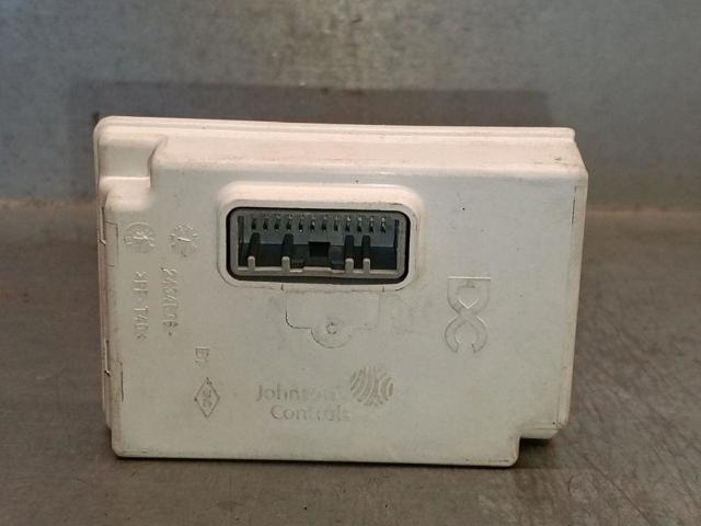 RENAULT 283C95247R Антенна GPS в наличии Полтава